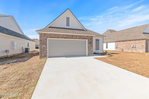 $252,900 | 109 Lilian Lane, Maurice, LA 70555