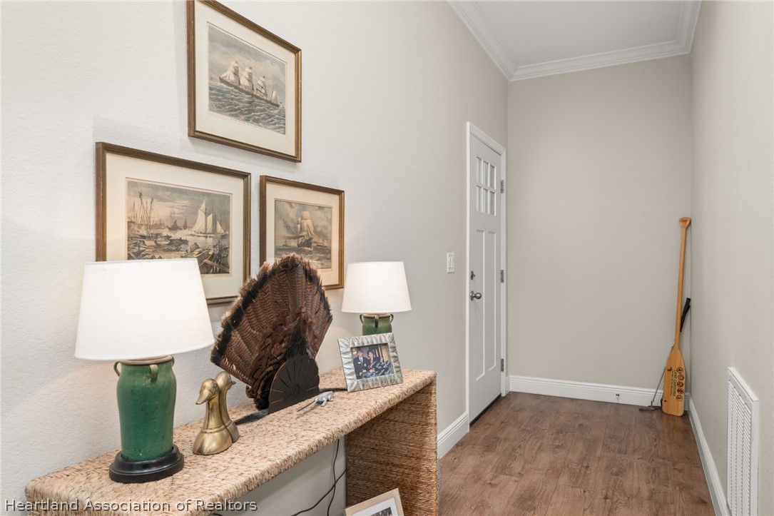 4734 Haw Branch Road, Unit 110 Sebring, FL 33875 - Photo 8 of 50 a living room with furniture