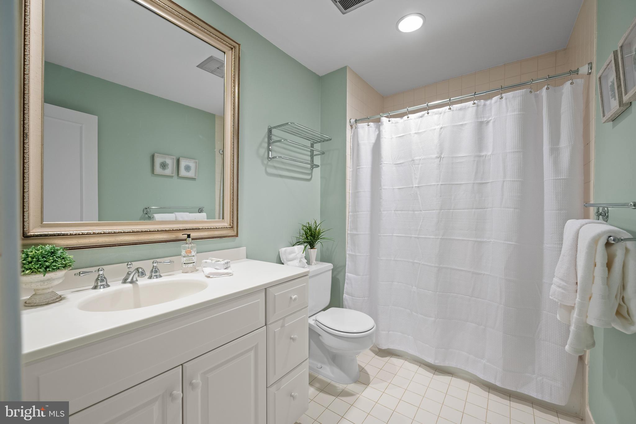 8 Brettagne Devon, PA 19333 - Photo 27 of 42