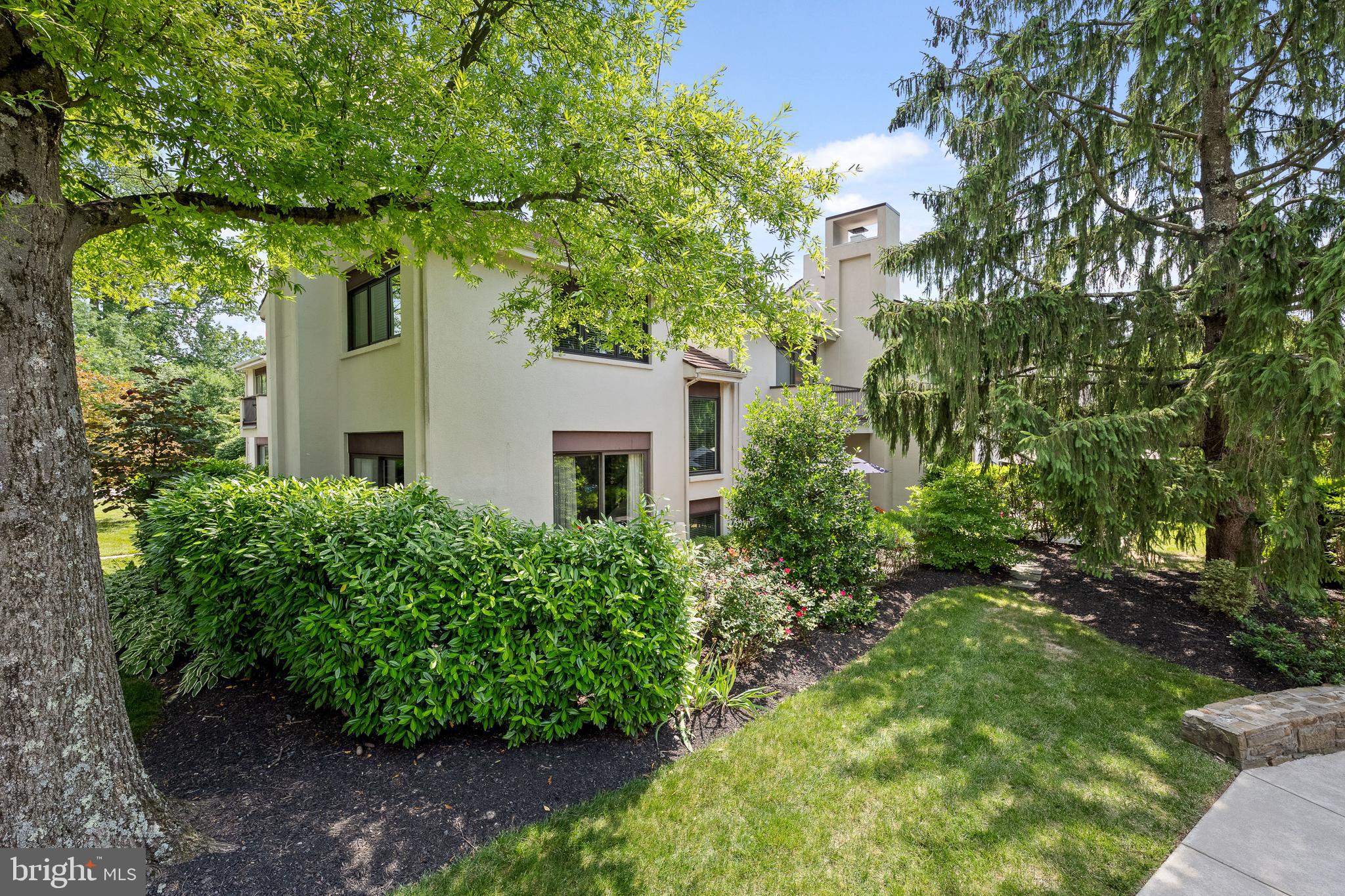 8 Brettagne Devon, PA 19333 - Photo 40 of 42