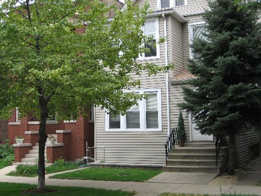 1909 West Berwyn Avenue, Unit 2 Chicago, IL 60640 - Photo 1 of 1
