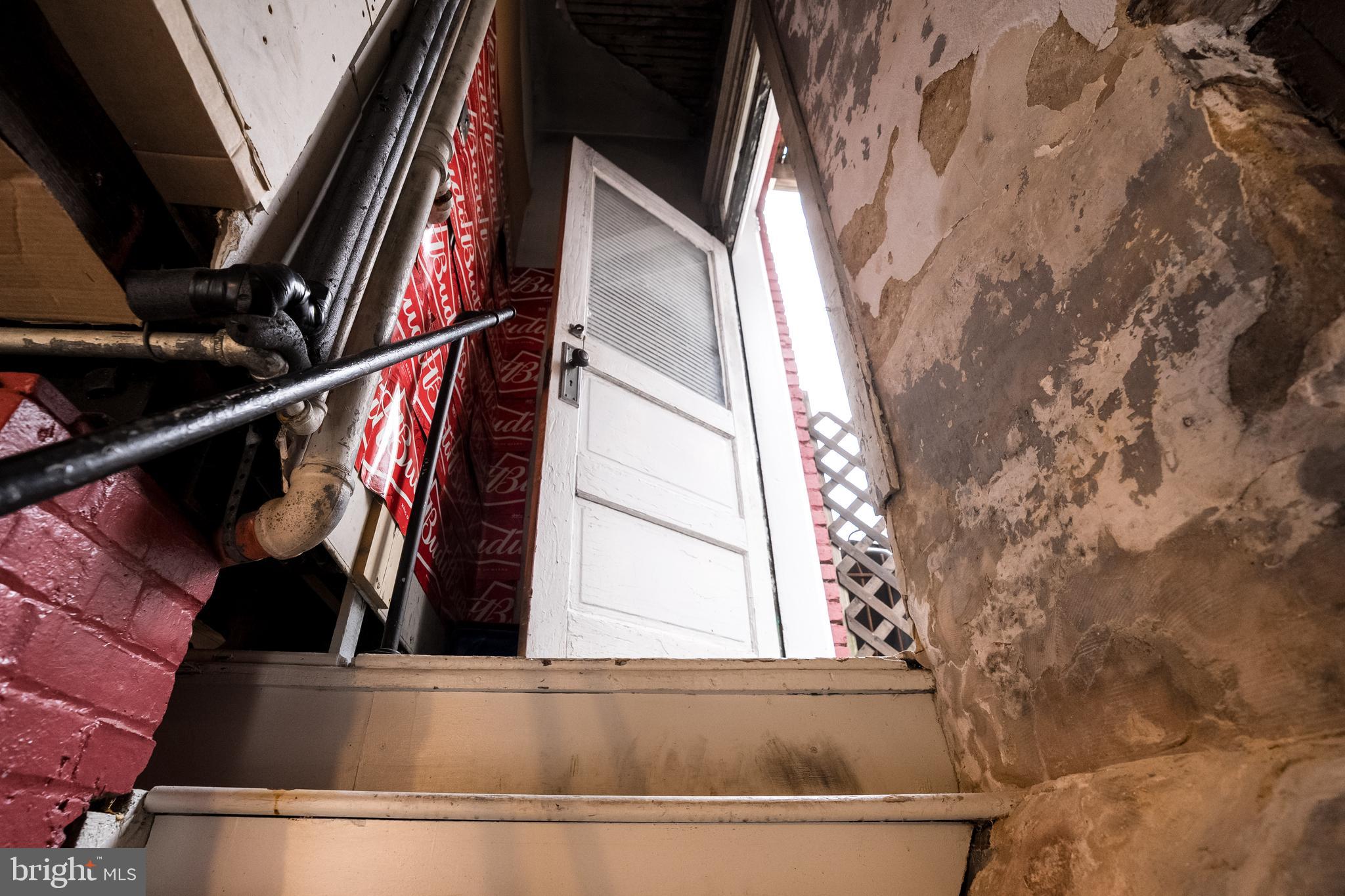 102 Ruby Street Lancaster, PA 17603 - Photo 18 of 41 a view of walk in closet