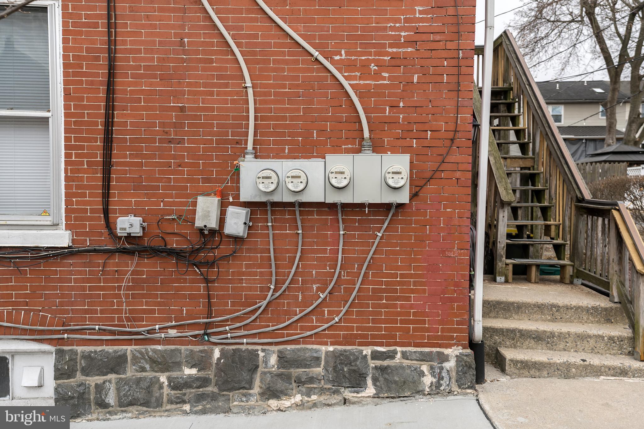 102 Ruby Street Lancaster, PA 17603 - Photo 38 of 41 a brick building with a street sign on it