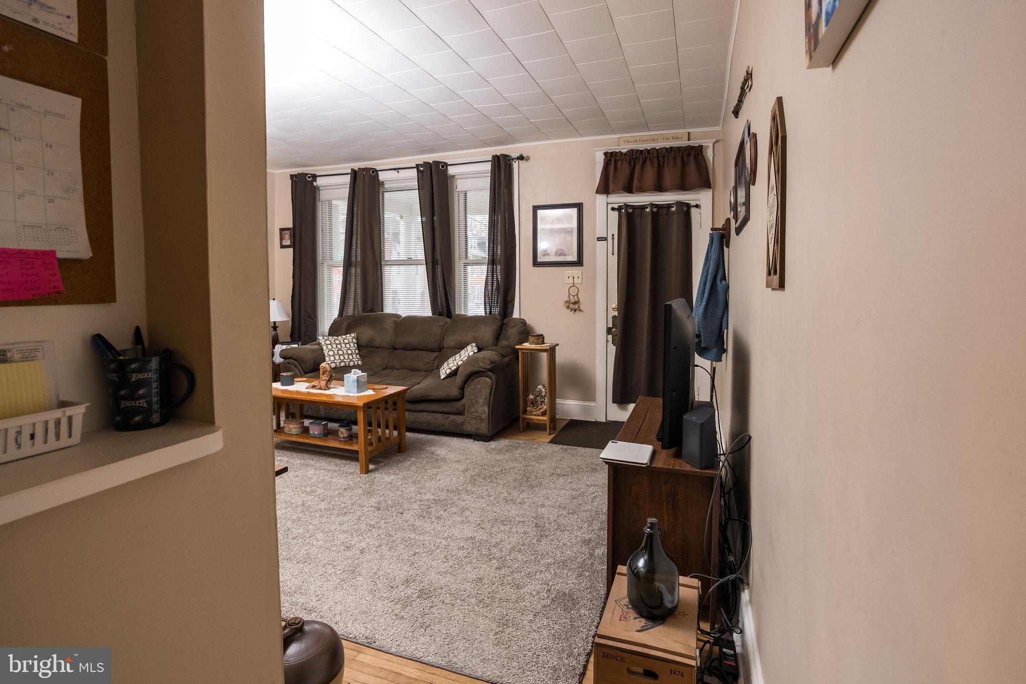 102 Ruby Street Lancaster, PA 17603 - Photo 9 of 41 a living room with furniture