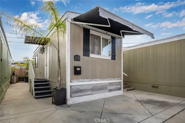 $140,000 | 17024S South Western Avenue, Unit 28, Gardena, CA 90247