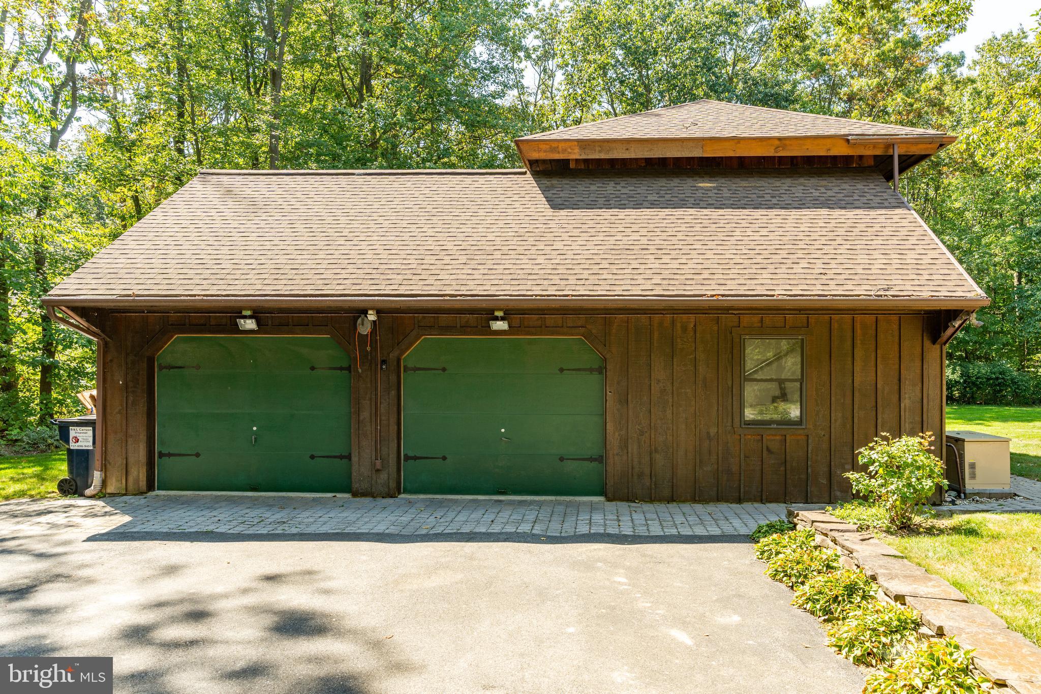 1638 Springville Road New Holland, PA 17557 - Photo 17 of 91 Detached Garage