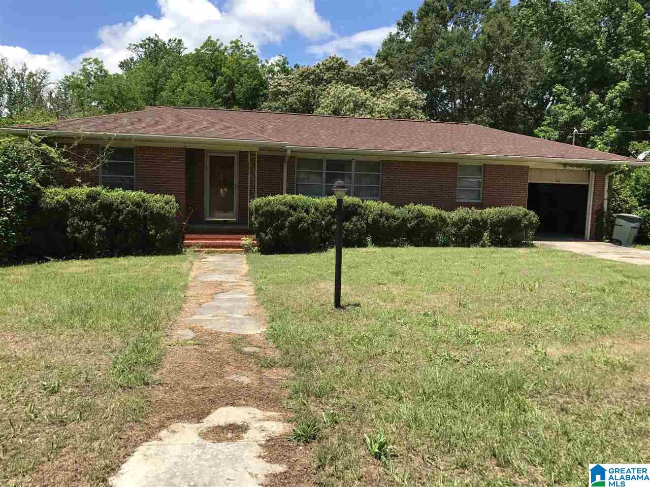 703 3rd Street Clanton, AL 35045 - Photo 1 of 2