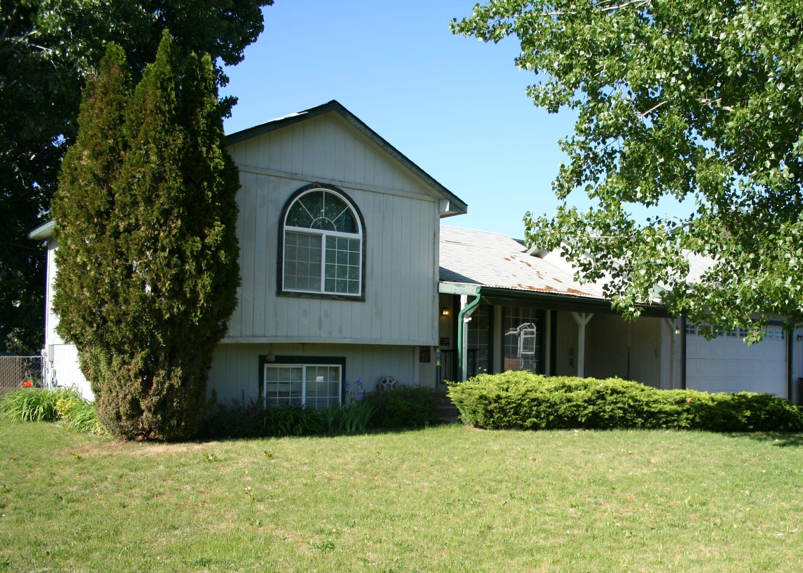 4209 East Center Road Mead, WA 99021 - Photo 2 of 21 Gallery Image 2