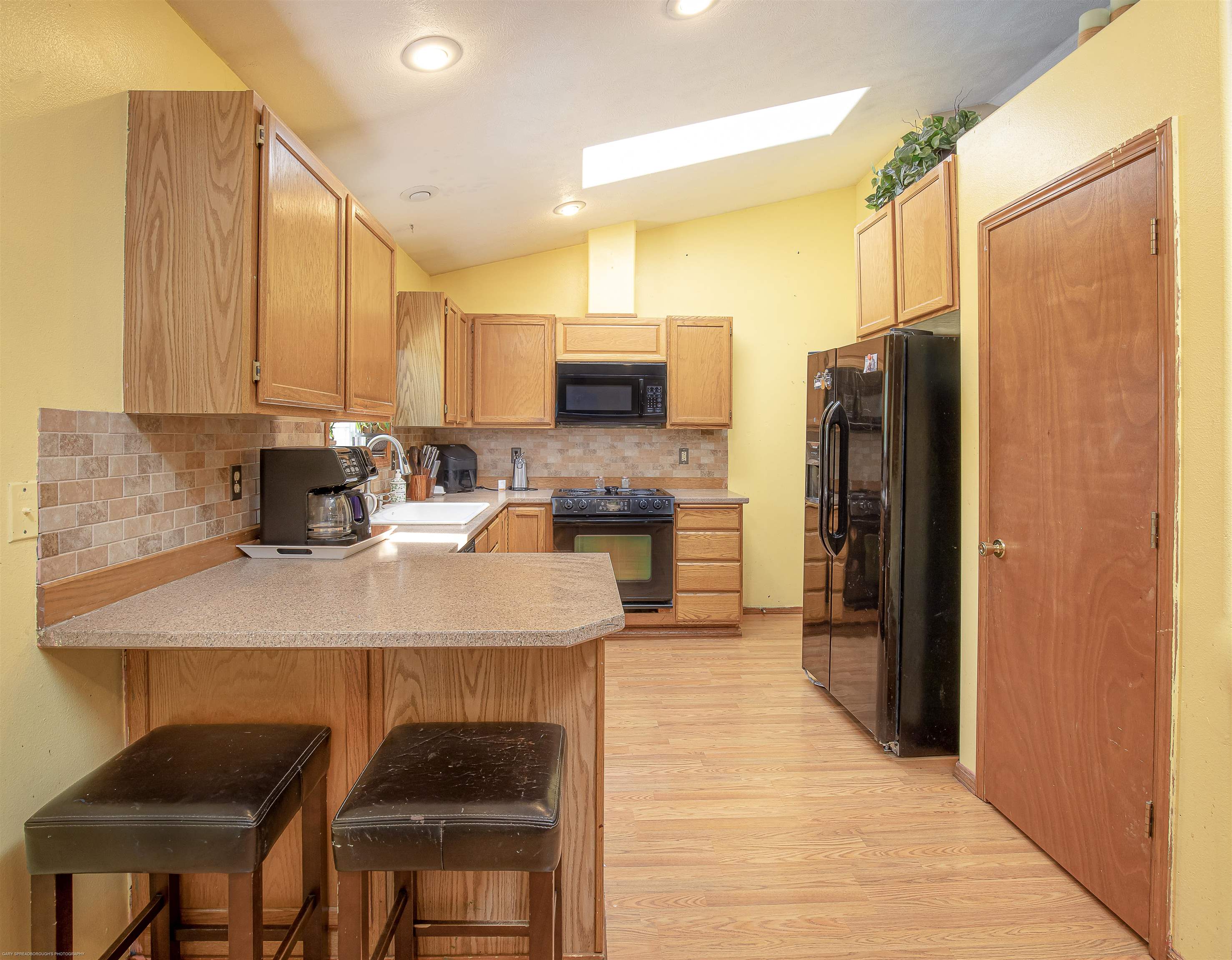4209 East Center Road Mead, WA 99021 - Photo 6 of 21 Gallery Image 6