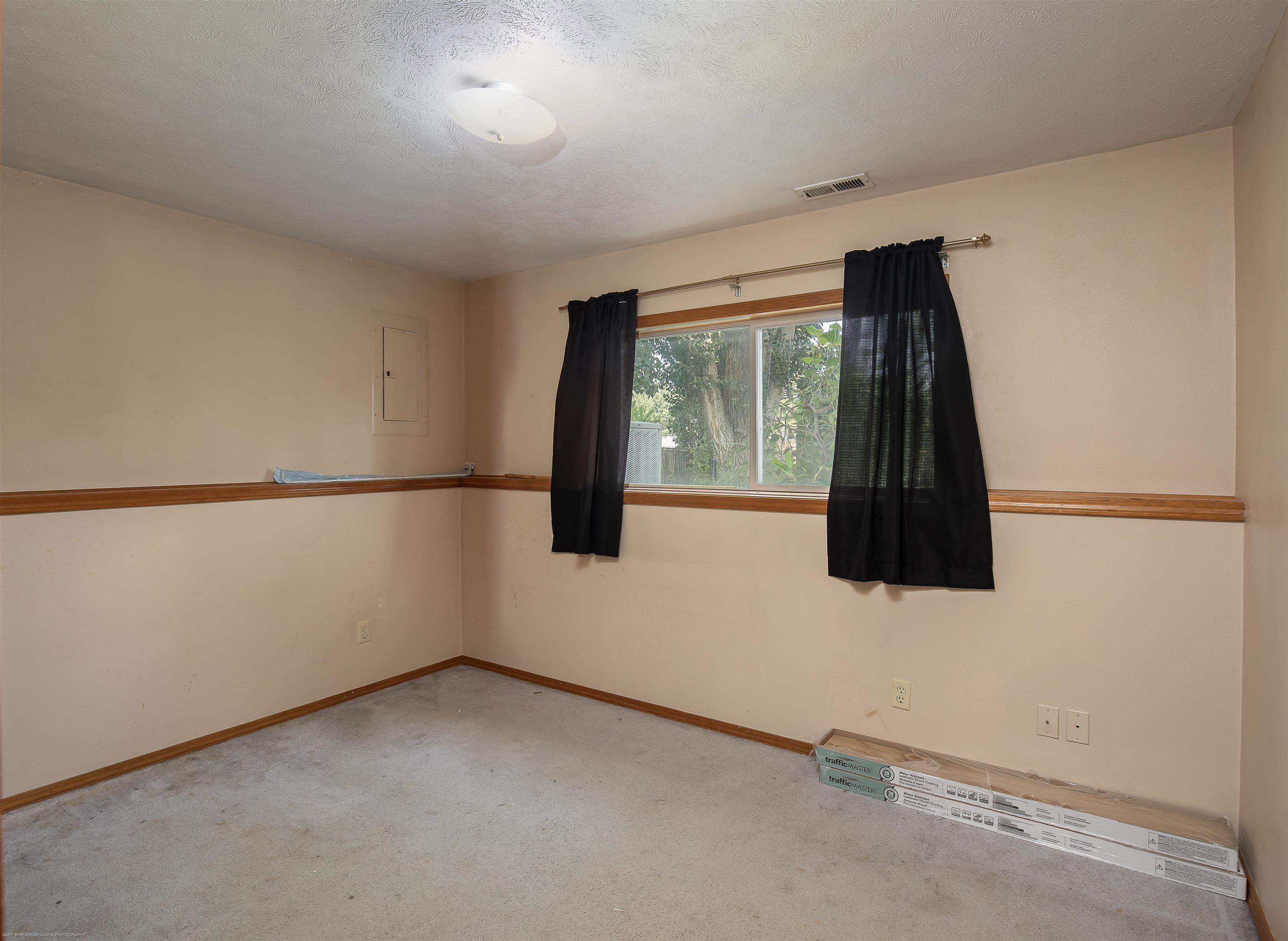 4209 East Center Road Mead, WA 99021 - Photo 10 of 21 Gallery Image 10