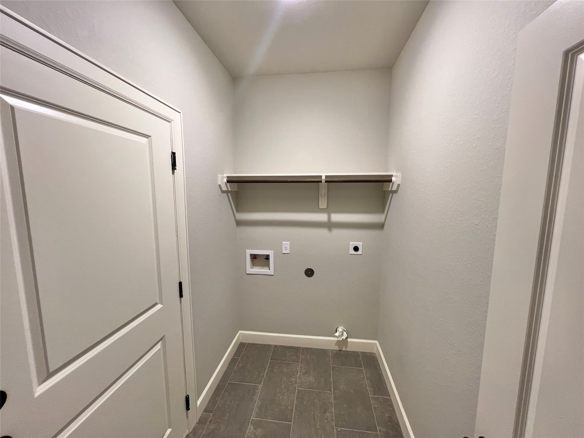 1007 South Anderson Street Angleton, TX 77515 - Photo 12 of 18 a view of room