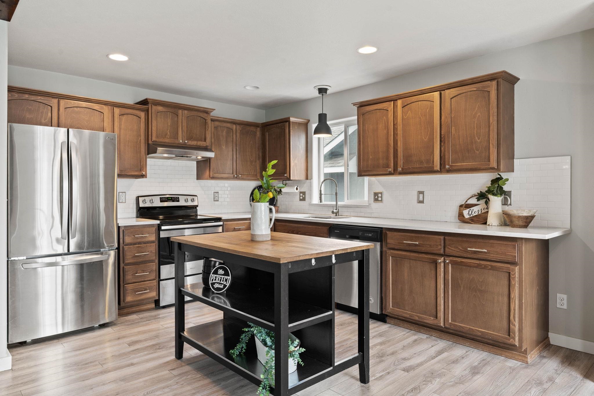 1021 South Mamer Road Spokane Valley, WA 99216 - Photo 4 of 39