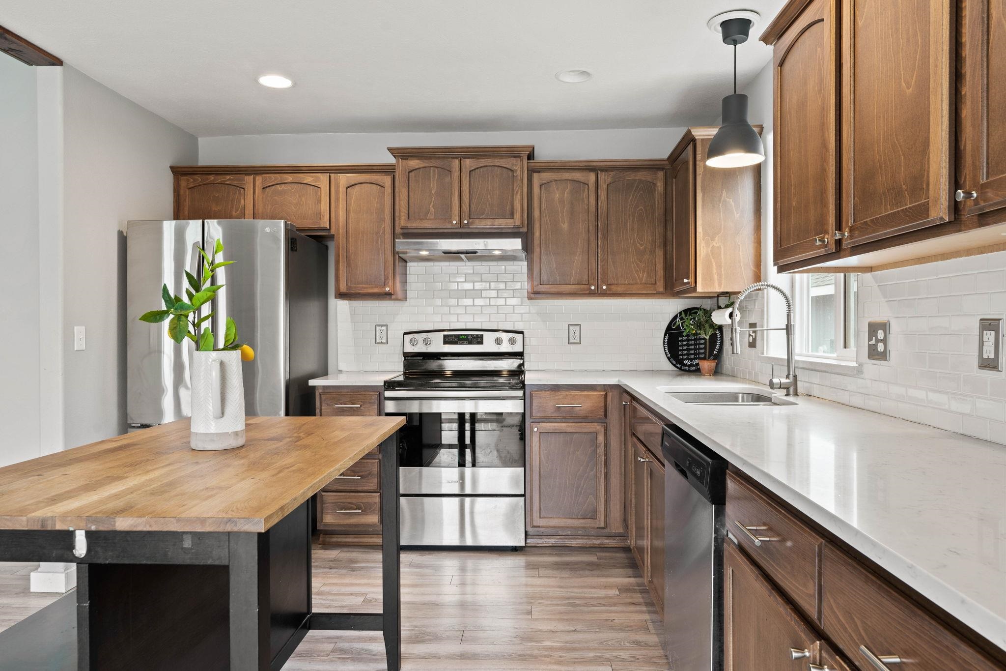 1021 South Mamer Road Spokane Valley, WA 99216 - Photo 5 of 39