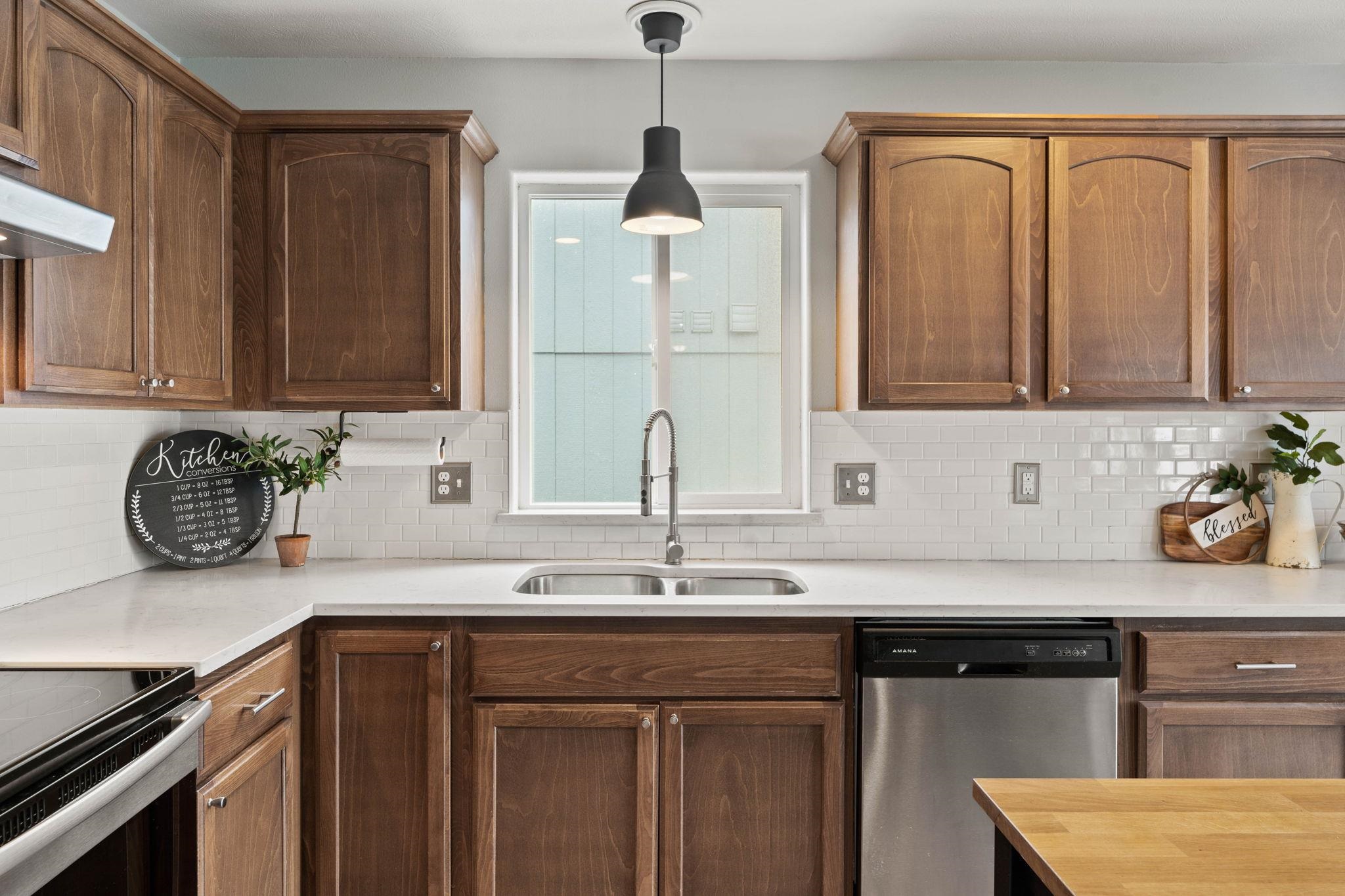 1021 South Mamer Road Spokane Valley, WA 99216 - Photo 6 of 39
