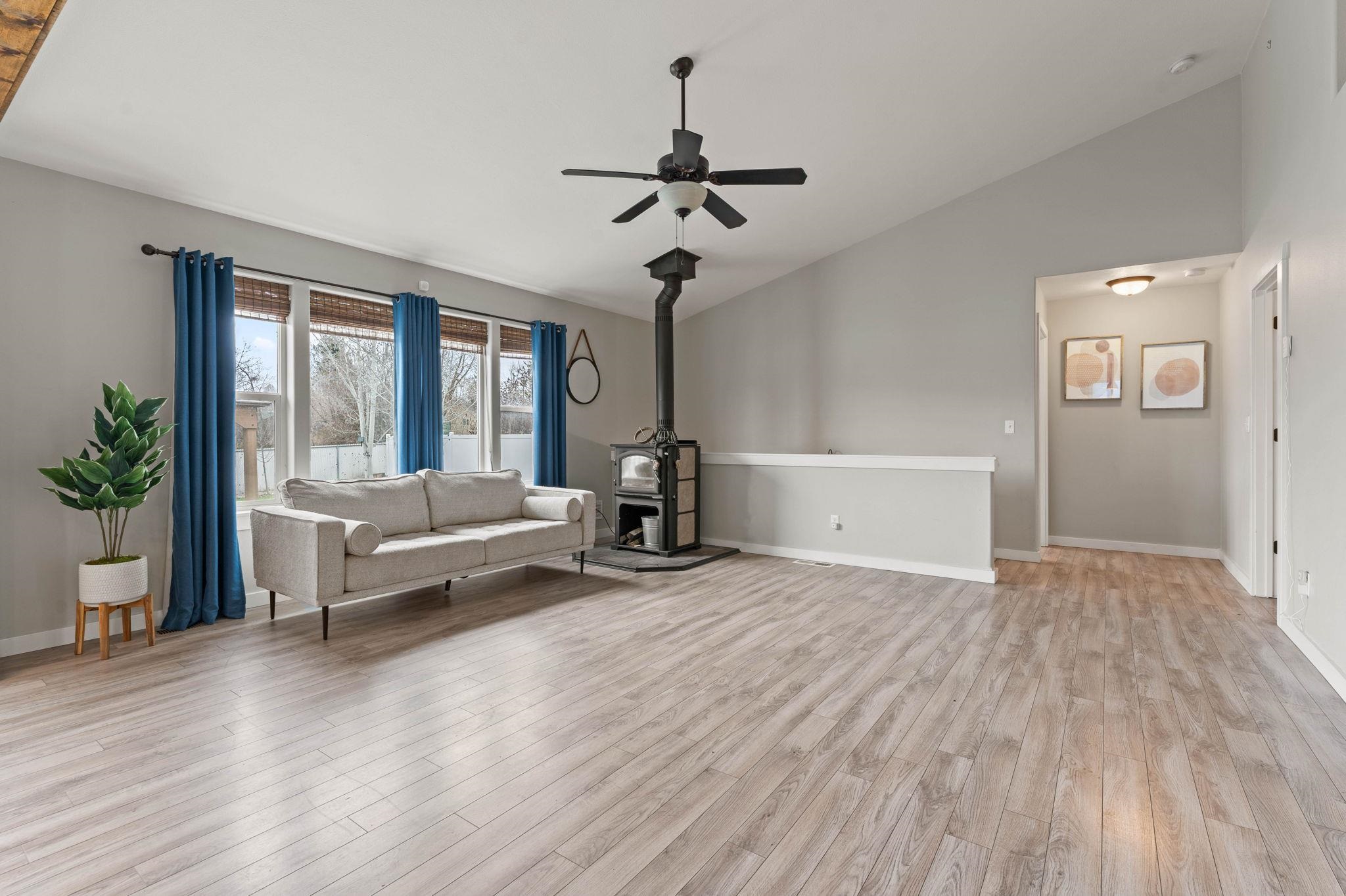 1021 South Mamer Road Spokane Valley, WA 99216 - Photo 8 of 39