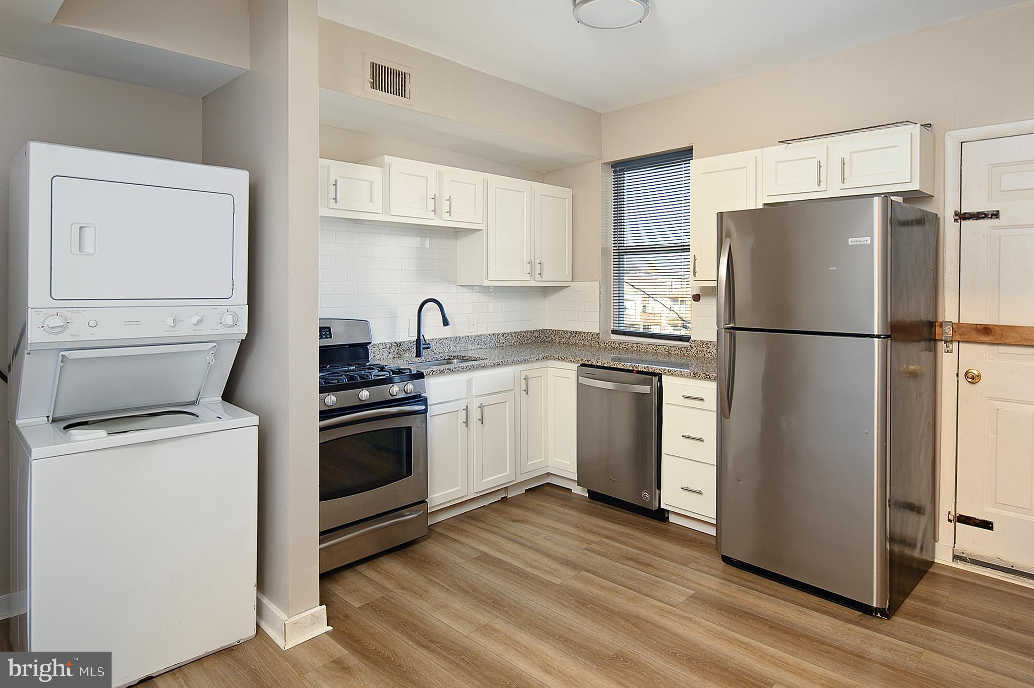 2207 Callow Avenue, Unit 2 Baltimore, MD 21217 - Photo 7 of 15 Eat In Kitchen