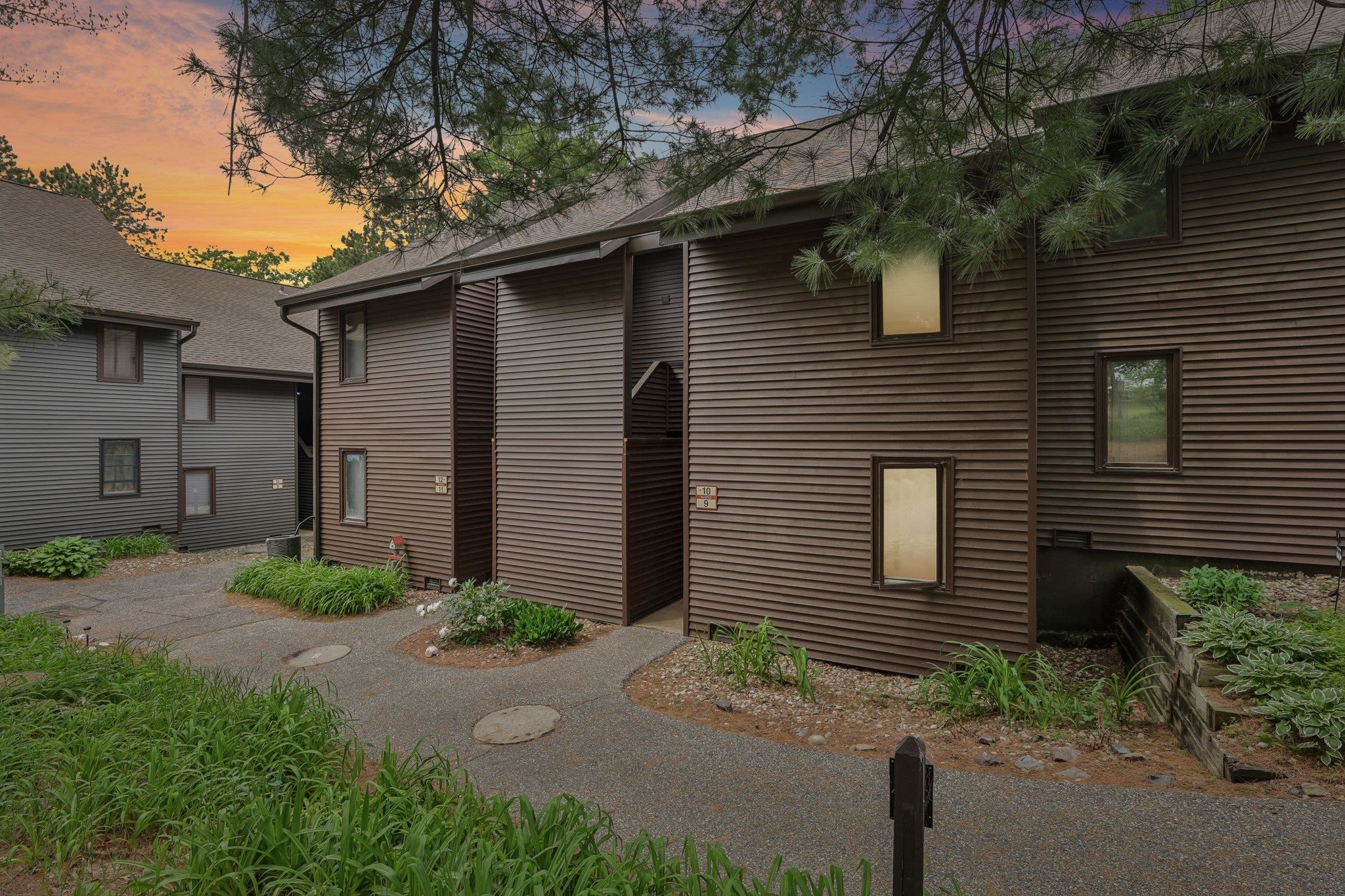 9 Maple Street Wisconsin Dells, WI 53965 - Photo 2 of 24