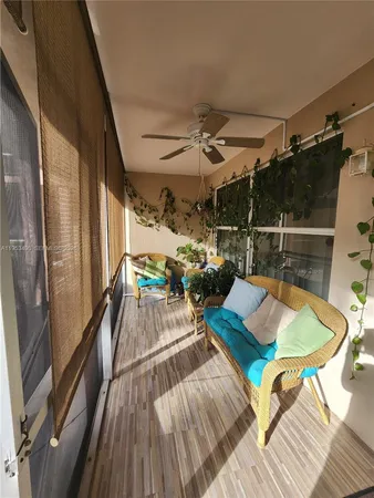 $2,000 | 100 Southeast 6th Avenue, Unit 107, Pompano Beach, FL 33060