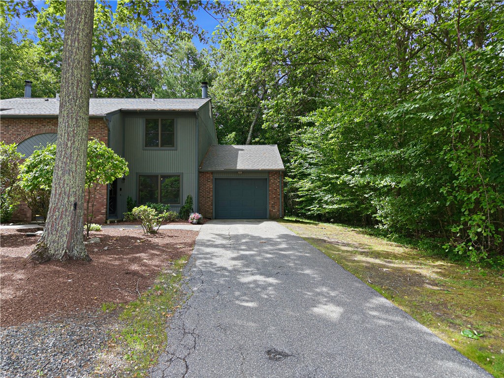 1 Grouse Trail, Unit B Smithfield, RI 02917 - Photo 3 of 34