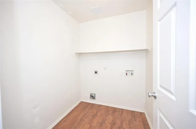 $2,175 | 941 Newberry Trail, Fort Worth, TX 76120