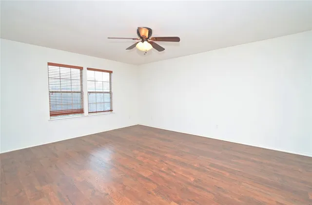 $2,175 | 941 Newberry Trail, Fort Worth, TX 76120