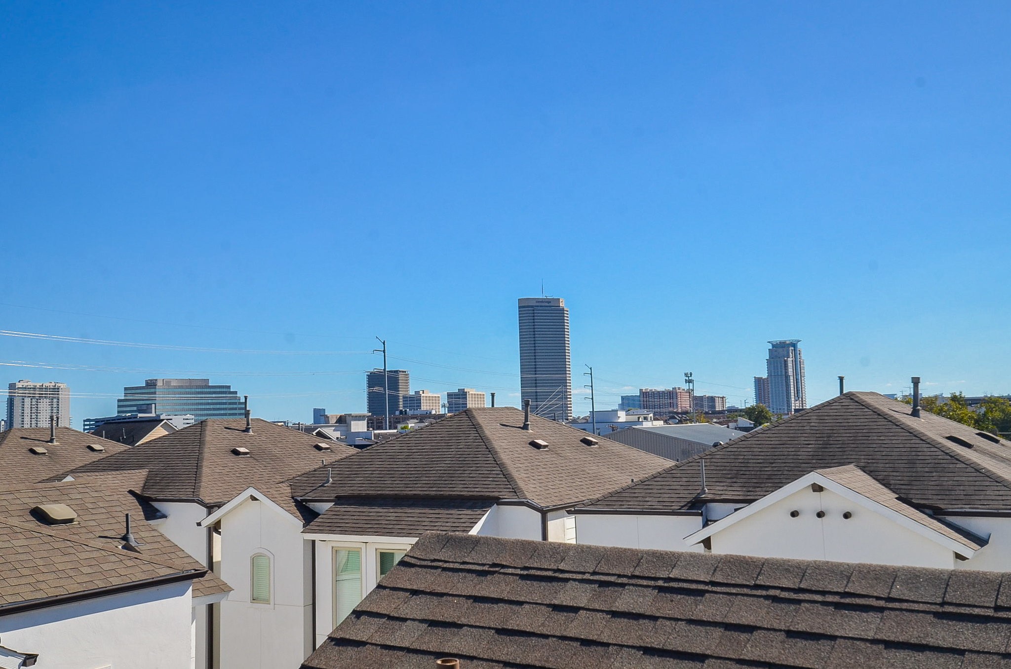 1245A Bonner Street, Unit B Houston, TX 77007 - Photo 36 of 36 a view of a terrace with a sink
