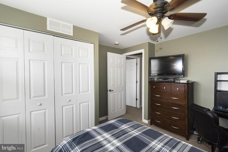 4822 Vicky Road Baltimore, MD 21236 - Photo 16 of 22 Bedroom