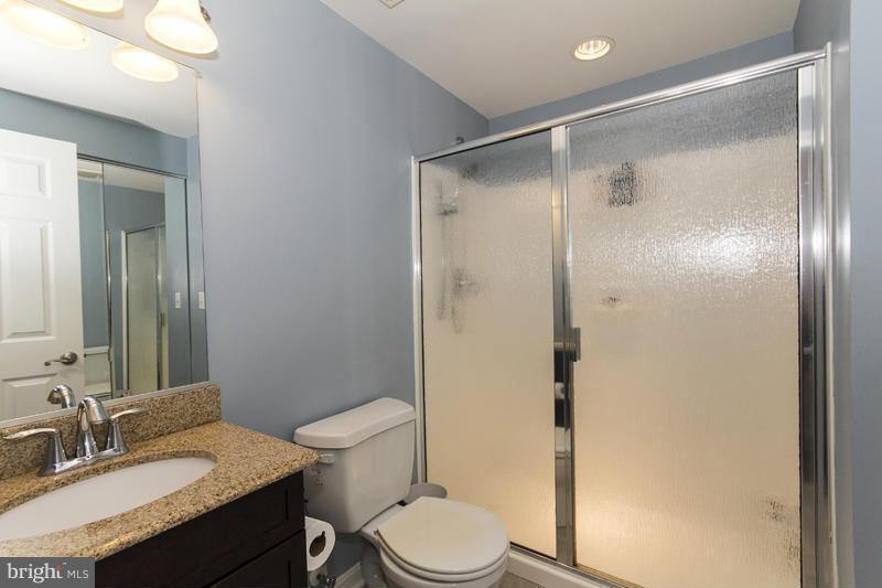 4822 Vicky Road Baltimore, MD 21236 - Photo 19 of 22 Bath
