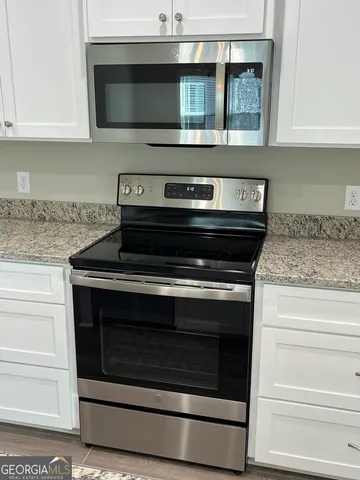 a bath tub sitting in a bathroom