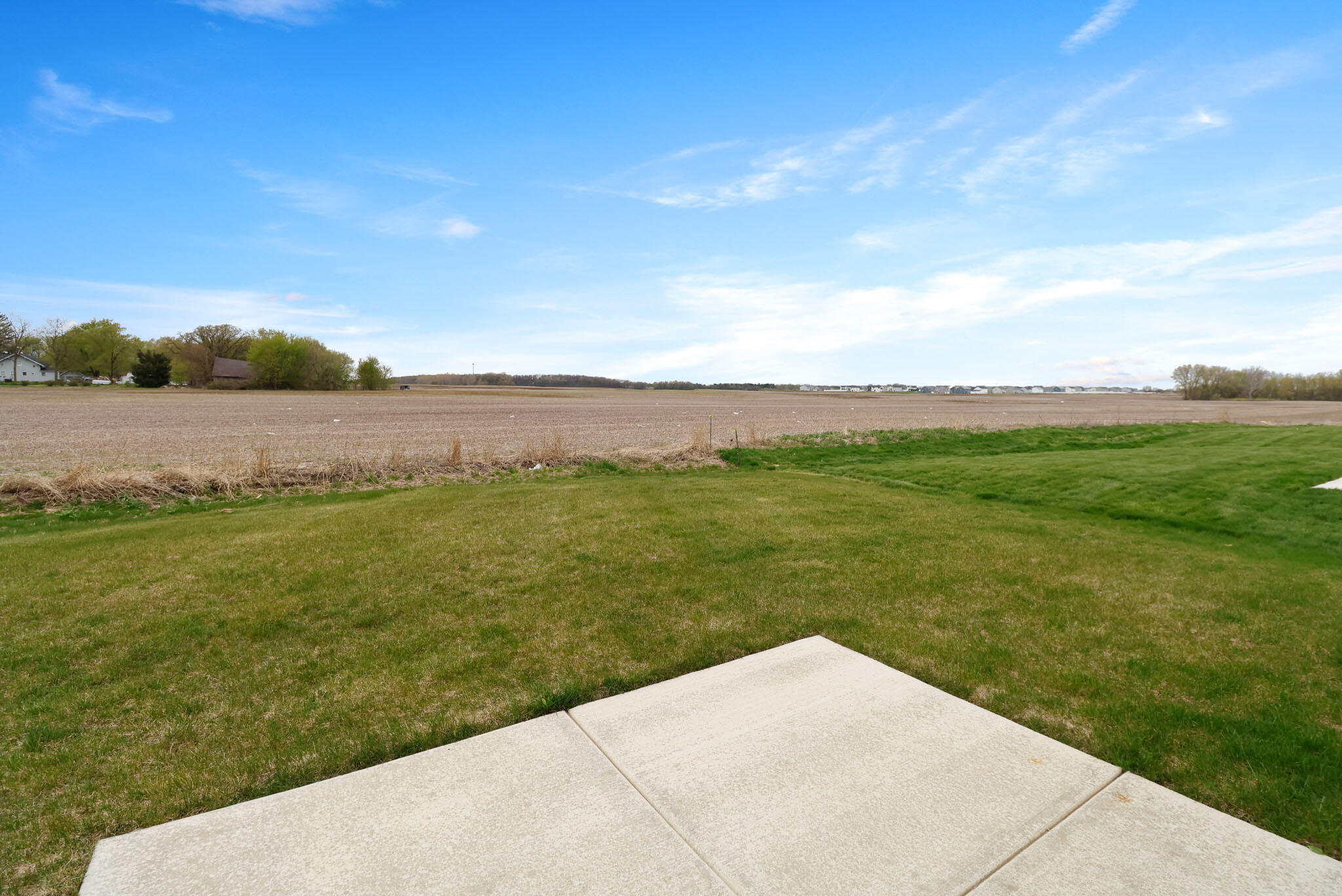 11652 Thomas Street Crown Point, IN 46307 - Photo 3 of 20 2048x1368