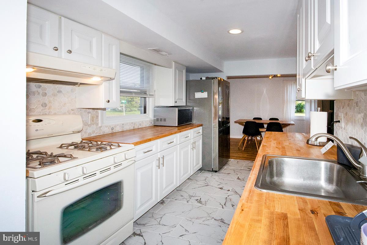 43 Glenwood Road Lumberton, NJ 08048 - Photo 11 of 45