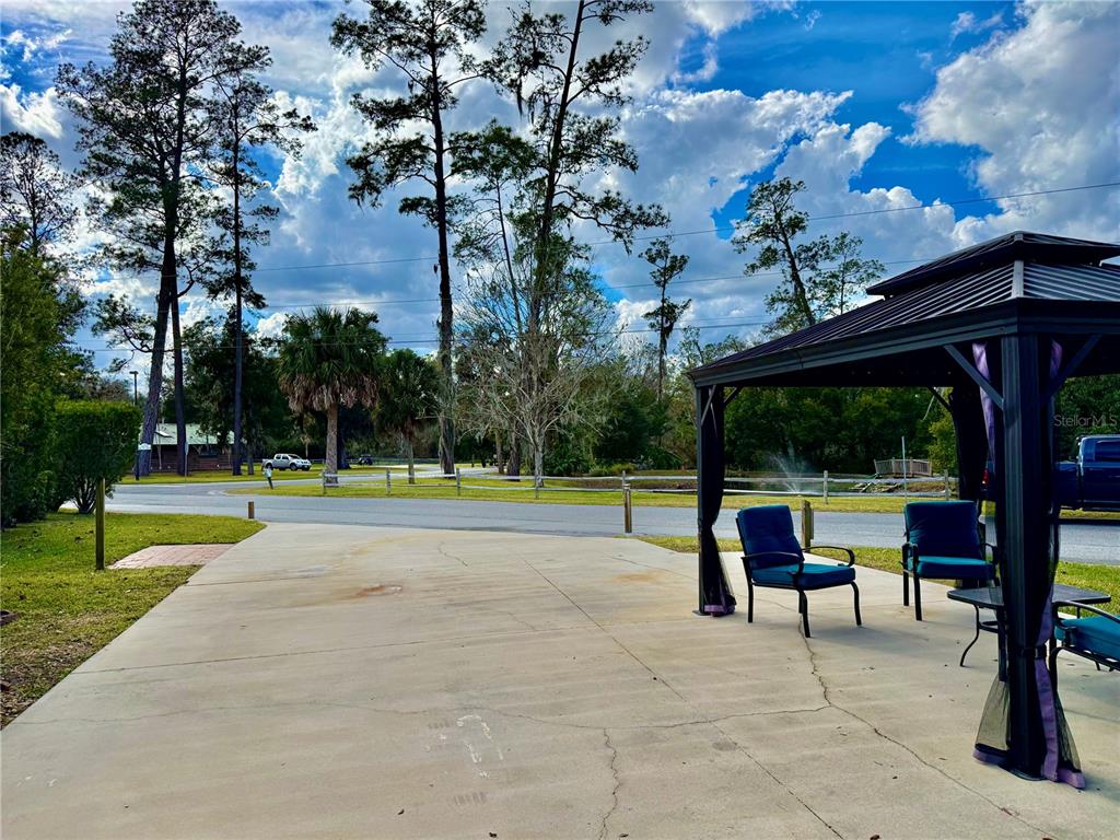 2915 Northeast 102nd Ave Road Silver Springs, FL 34488 - Photo 7 of 63