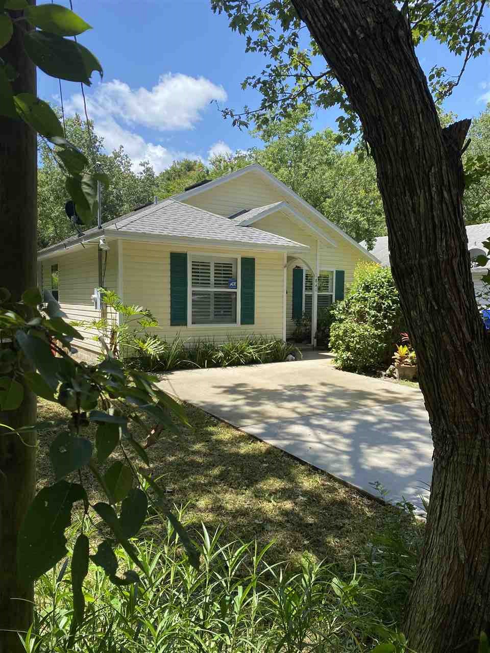 841 Helen Street St. Augustine, FL 32084 - Photo 2 of 20
