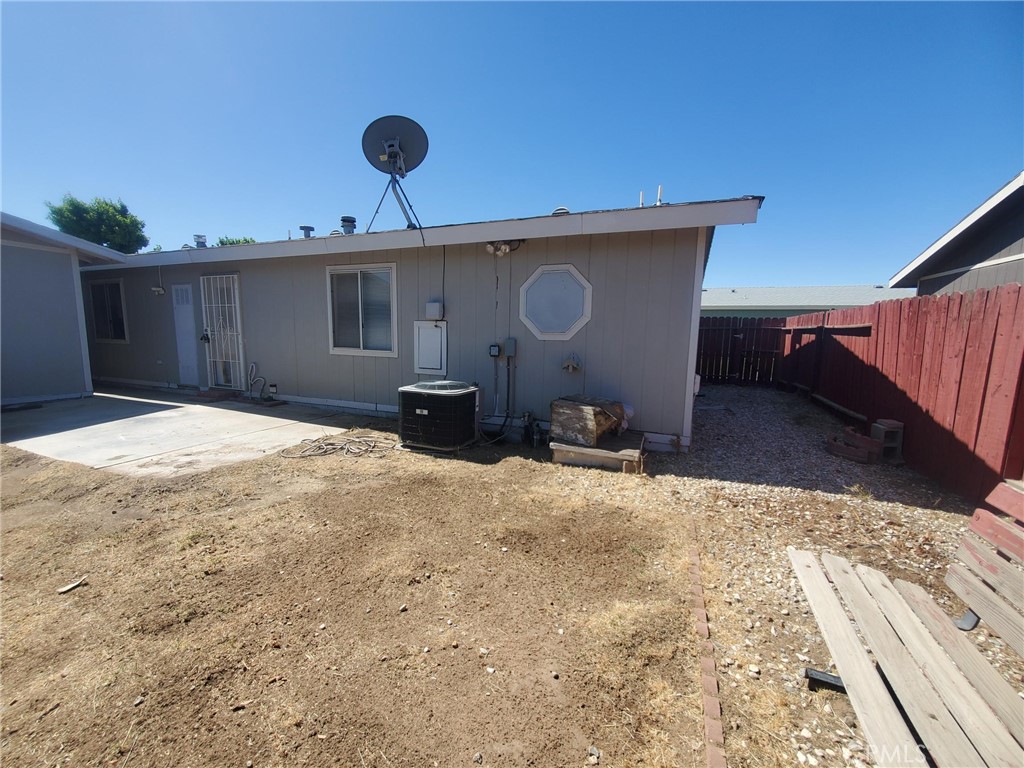 21621 Sandia Road, Unit 31 Apple Valley, CA 92308 - Photo 7 of 46