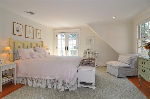 29 Boulder Road Wellesley, MA 02481 - Photo 18 of 28 Gallery Image 18