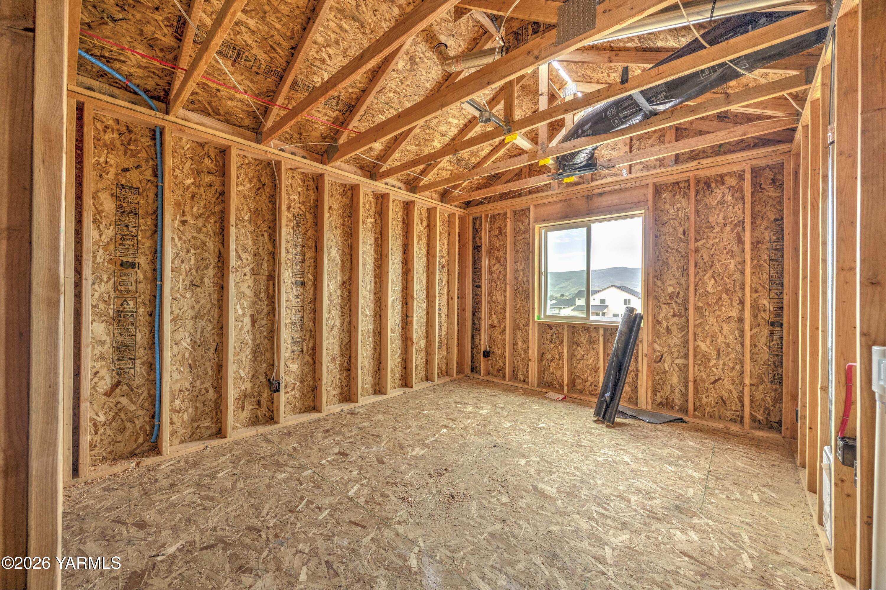 215 Packer Street Prosser, WA 99350 - Photo 21 of 38 a view of an empty room