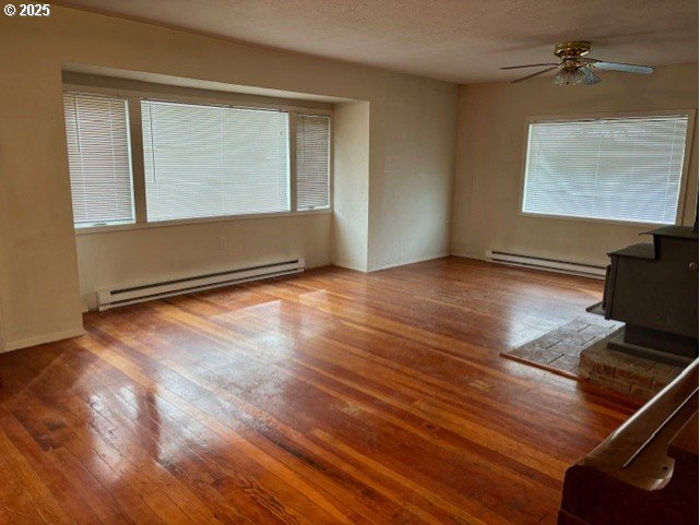 47587 Wawane Lane Pendleton, OR 97801 - Photo 10 of 31 Living Room