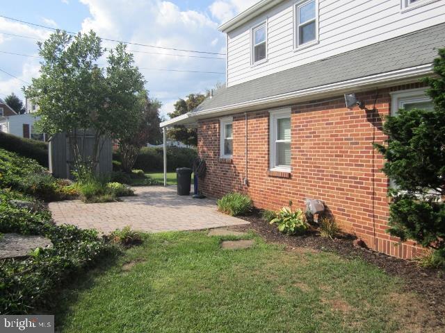 730 Hammond Road York, PA 17406 - Photo 9 of 36 Gallery Image 9