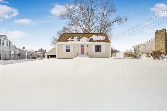 $339,000 | 131 Pawtuxet Terrace, West Warwick, RI 02893