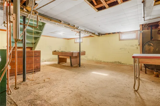 $339,000 | 131 Pawtuxet Terrace, West Warwick, RI 02893