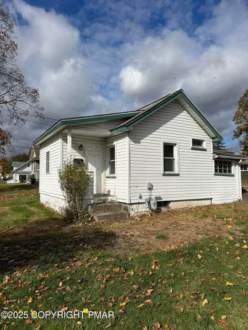 $154,900 | 1184 Appenzeller Avenue, Stroudsburg, PA 18360