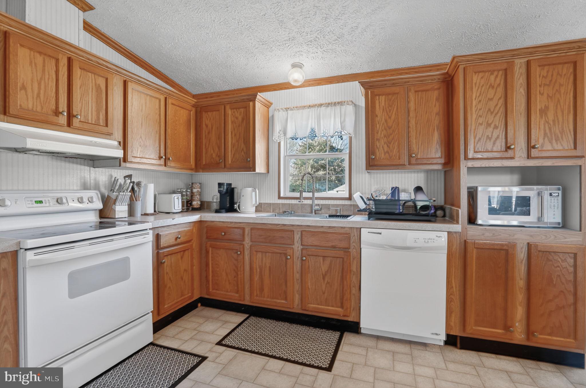 8024 Hickman Farm Road Wallops Island, VA 23337 - Photo 14 of 34