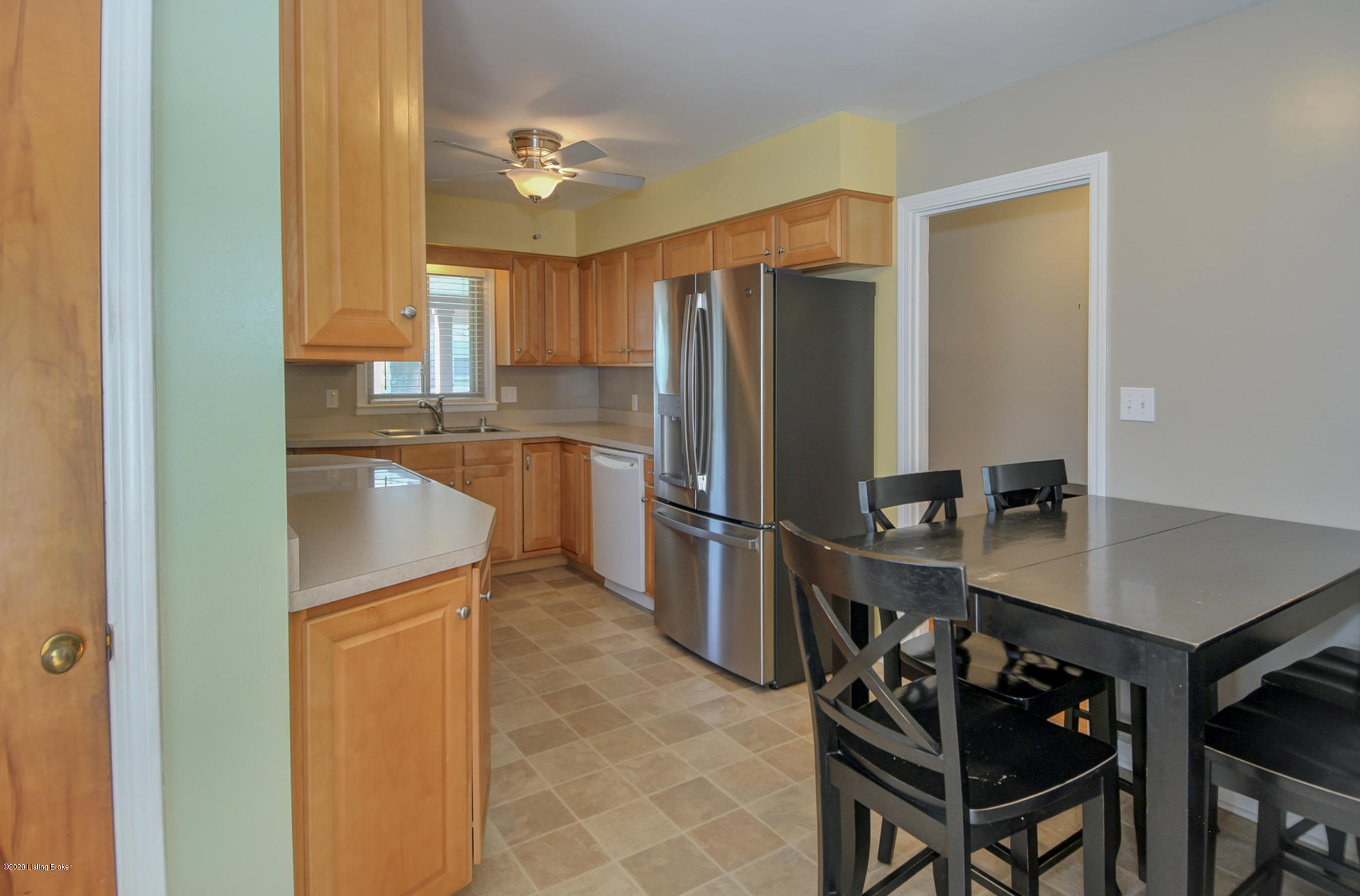 2914 Sheldon Road Louisville, KY 40218 - Photo 11 of 38 11-2914SheldonRd