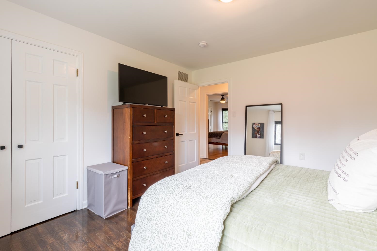 6270 Quince Road Memphis, TN 38119 - Photo 20 of 28 Bedroom featuring a closet and dark hardwood / wood-style flooring