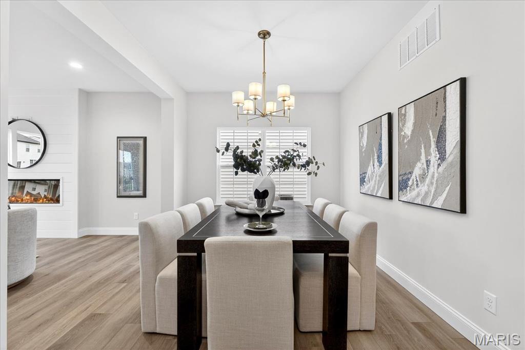 8019 Cotswald Trail Cottleville, MO 63304 - Photo 17 of 84