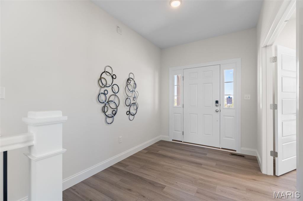 8019 Cotswald Trail Cottleville, MO 63304 - Photo 2 of 39