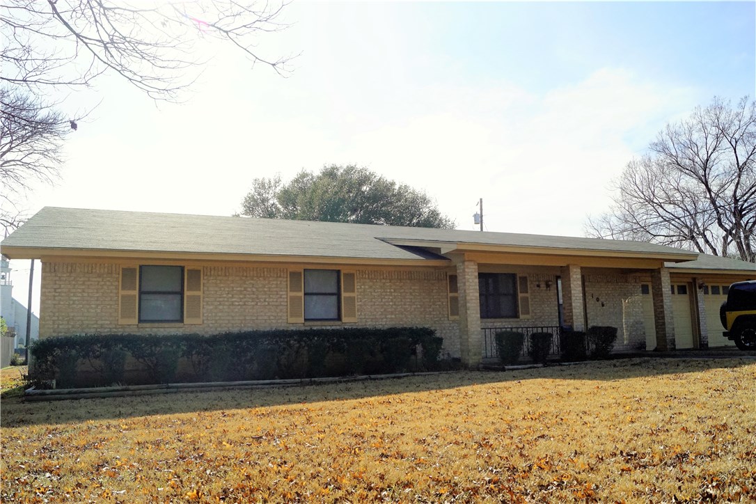 106 Robin Street Elgin, TX 78621 - Photo 1 of 1 Gallery Image 1