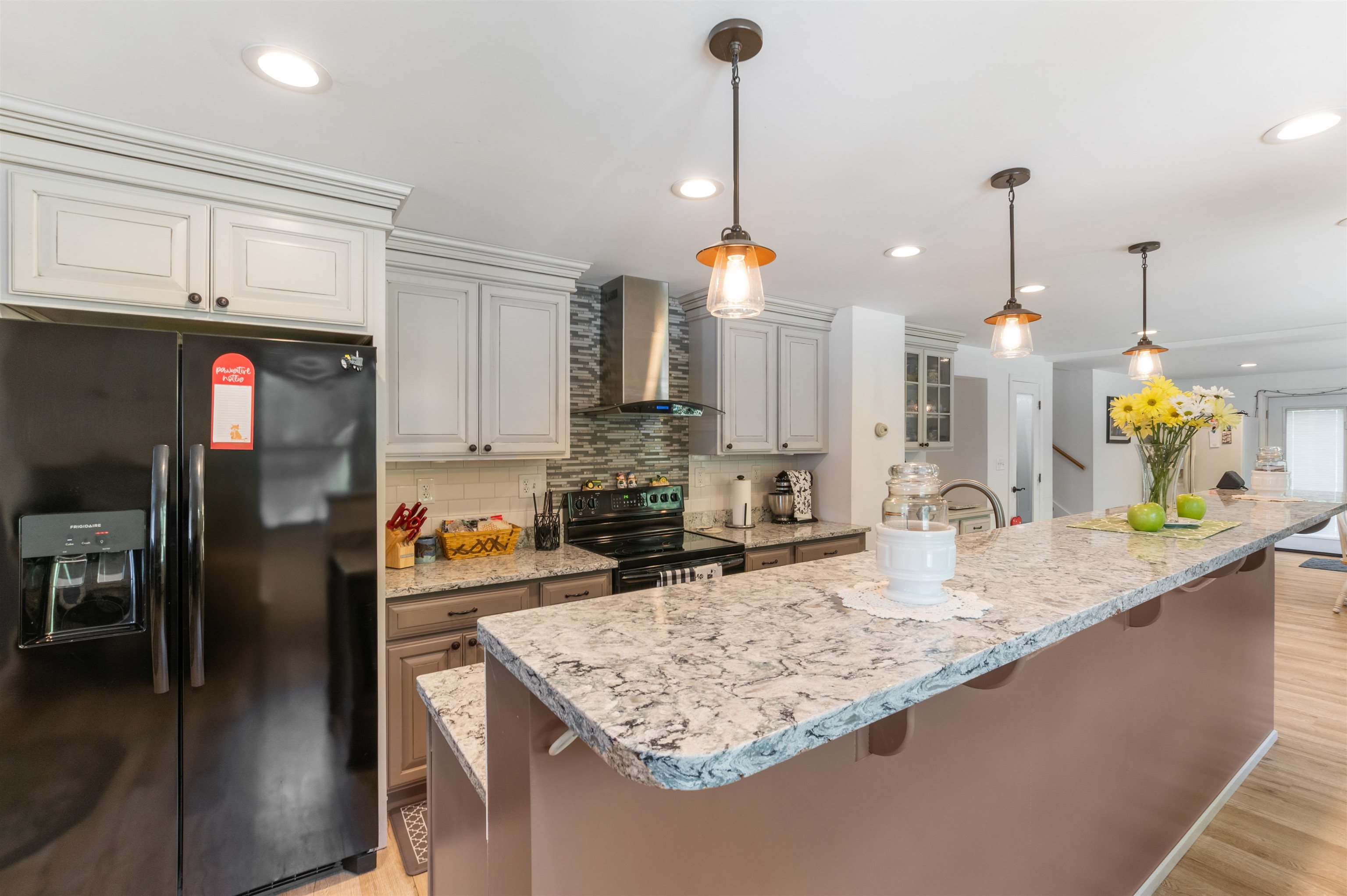 565 Meriden Hill Road North Stratford, NH 03590 - Photo 6 of 59