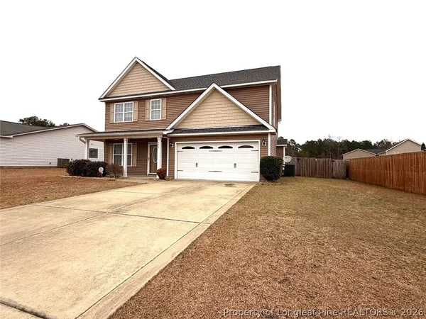 $1,850 | 408 Bellgrove Drive, Hope Mills, NC 28348