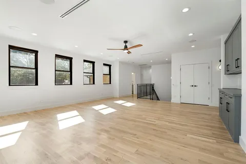 $1,799,000 | 6008 Kenwood Avenue, Dallas, TX 75206